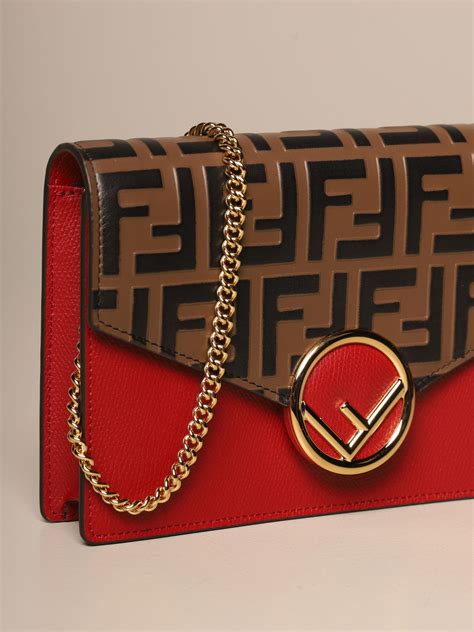 borse donna fendi cam rosso|Pochette Fendi in Pelle Rosso .